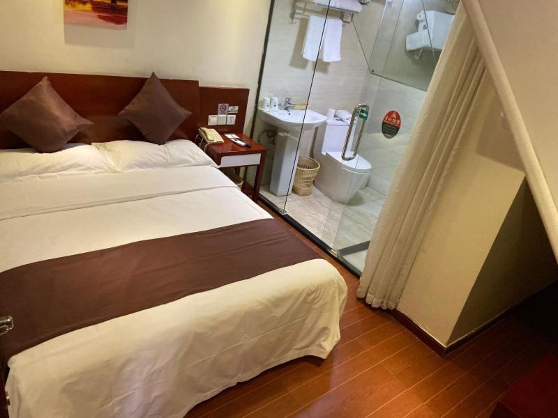 Greentree Inn Shanghai Songjiang University City New Songjiang Road Express Hotel Exterior photo