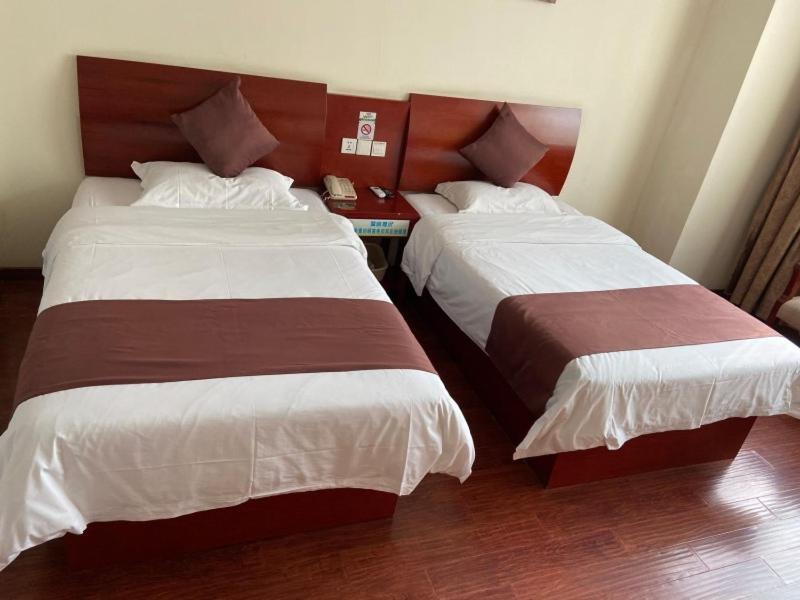 Greentree Inn Shanghai Songjiang University City New Songjiang Road Express Hotel Exterior photo