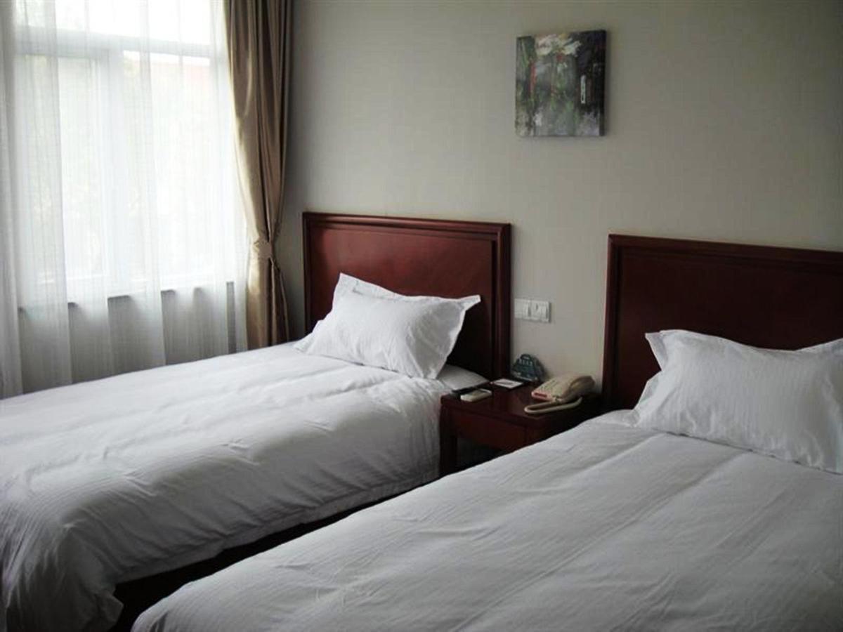 Greentree Inn Shanghai Songjiang University City New Songjiang Road Express Hotel Exterior photo