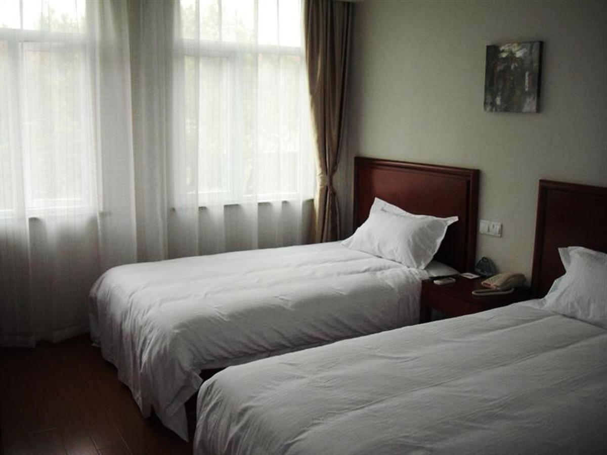 Greentree Inn Shanghai Songjiang University City New Songjiang Road Express Hotel Exterior photo