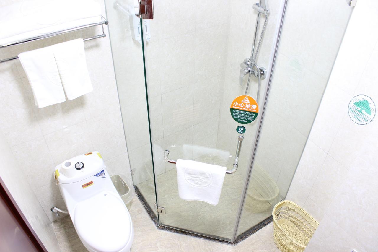 Greentree Inn Shanghai Songjiang University City New Songjiang Road Express Hotel Exterior photo